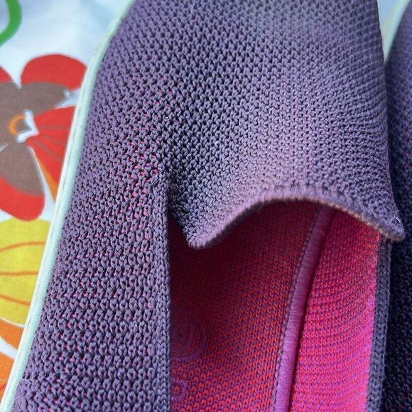 Rothy’s The Original Slip On Sneaker in Berry Lattice - Picture 5 of 9